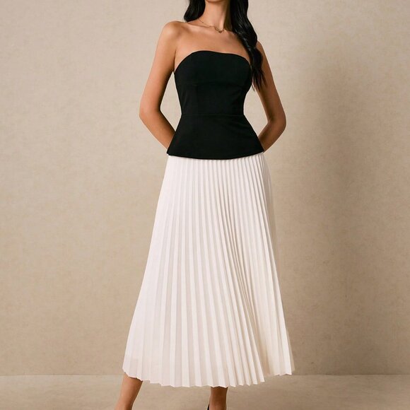 Black and White Elegant Women's Two Piece Suit Set - Picture 7 of 7